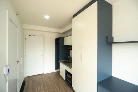 Cozinha de kitnet/studio para alugar com 1 quarto, 26m² em Penha de França, São Paulo
