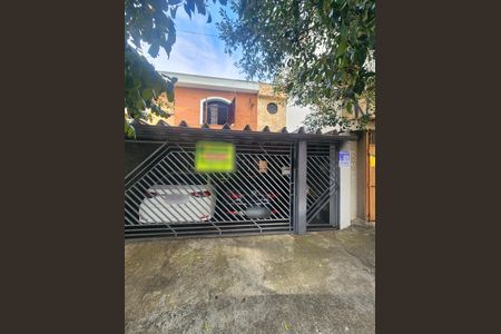 Fachada de casa à venda com 3 quartos, 150m² em Carandiru, São Paulo
