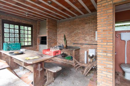 Churrasqueira de casa para alugar com 6 quartos, 400m² em Teresópolis, Porto Alegre