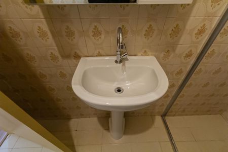 Banheiro de casa para alugar com 2 quartos, 106m² em Parque Sao Diogo, São Bernardo do Campo