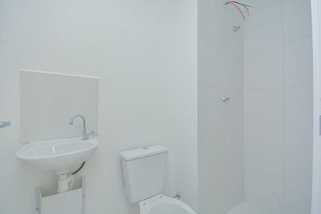 Banheiro de apartamento para alugar com 2 quartos, 35m² em Campo Grande, São Paulo