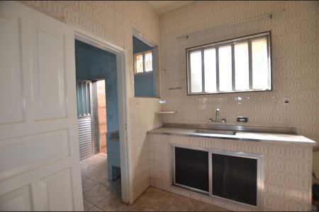 Cozinha de casa para alugar com 3 quartos, 200m² em Cascadura, Rio de Janeiro