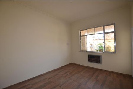 Casa para alugar com 3 quartos, 200m² em Cascadura, Rio de Janeiro