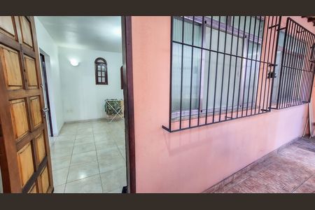 Varanda da Sala de casa para alugar com 2 quartos, 140m² em Olaria, Rio de Janeiro