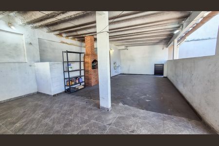 Terraço  de casa para alugar com 2 quartos, 140m² em Olaria, Rio de Janeiro