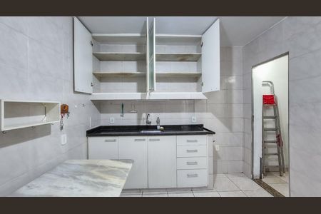 Cozinha de casa para alugar com 2 quartos, 140m² em Olaria, Rio de Janeiro