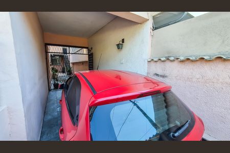 Garagem de casa para alugar com 2 quartos, 140m² em Olaria, Rio de Janeiro