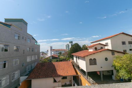 Apartamento à venda com 4 quartos, 105m² em Santa Rosa, Belo Horizonte