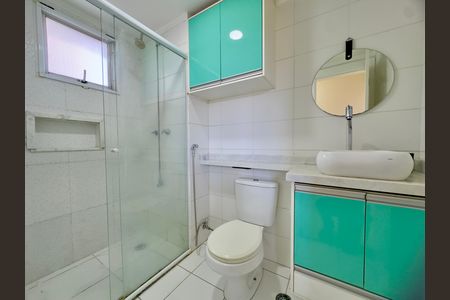 Banheiro de apartamento para alugar com 2 quartos, 45m² em Jardim Las Vegas, Guarulhos