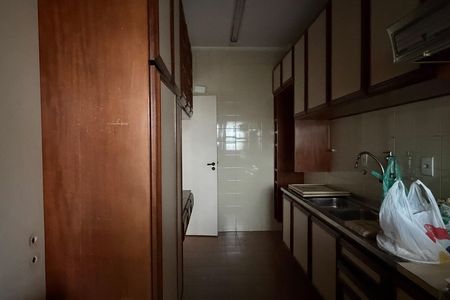 Cozinha e Área de Serviço de apartamento para alugar com 2 quartos, 83m² em José Menino, Santos