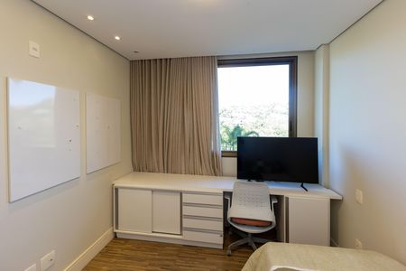 Quarto 1 de apartamento para alugar com 4 quartos, 280m² em Vale dos Cristais, Nova Lima