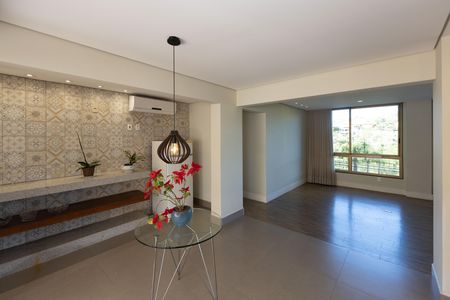 Sala 2 de apartamento para alugar com 4 quartos, 280m² em Vale dos Cristais, Nova Lima