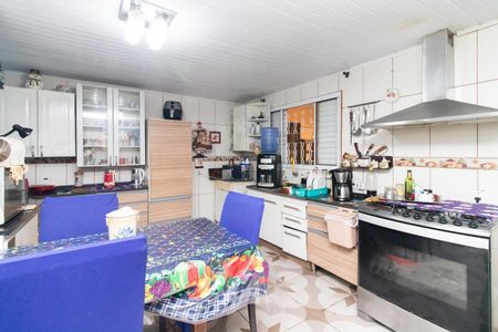 Cozinha de casa à venda com 2 quartos, 500m² em Hípica, Porto Alegre