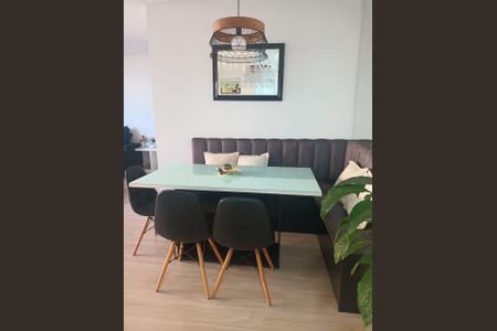 Sala de apartamento para alugar com 2 quartos, 65m² em Farrapos, Porto Alegre