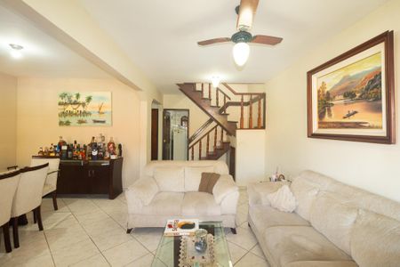 Casa de Condomínio à venda com 5 quartos, 288m² em Campo Grande, Rio de Janeiro