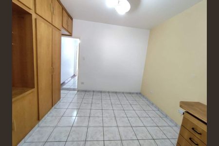 Casa à venda com 2 quartos, 130m² em Vila Bertioga, São Paulo