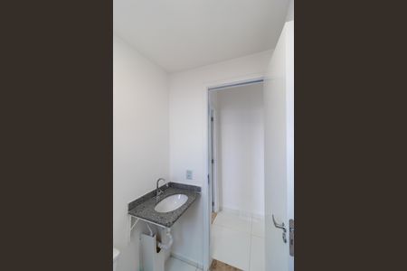 Banheiro de apartamento para alugar com 2 quartos, 44m² em Jardim Ibirapuera, Campinas
