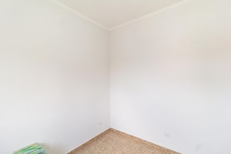 Quarto 2 de apartamento para alugar com 2 quartos, 45m² em Jardim Maria Beatriz, Carapicuíba