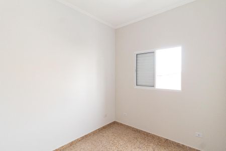 Quarto 1 de apartamento para alugar com 2 quartos, 45m² em Jardim Maria Beatriz, Carapicuíba