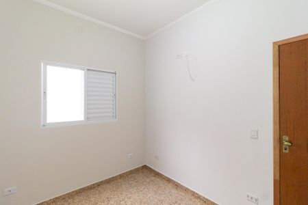 Quarto 1 de apartamento para alugar com 2 quartos, 45m² em Jardim Maria Beatriz, Carapicuíba