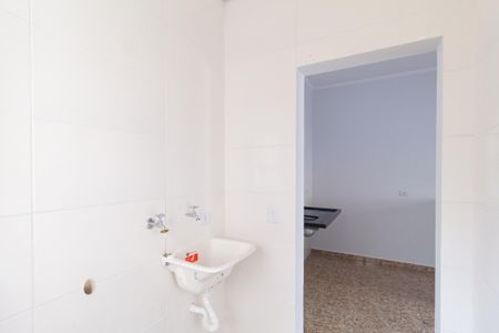 Cozinha e Área de Serviço de apartamento para alugar com 2 quartos, 45m² em Jardim Maria Beatriz, Carapicuíba