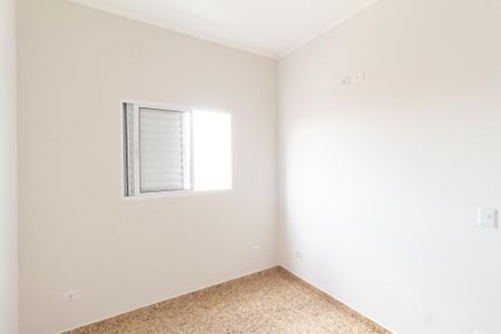 Quarto 1 de apartamento para alugar com 2 quartos, 45m² em Jardim Maria Beatriz, Carapicuíba
