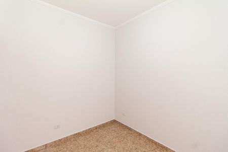 Quarto 2 de apartamento para alugar com 2 quartos, 45m² em Jardim Maria Beatriz, Carapicuíba