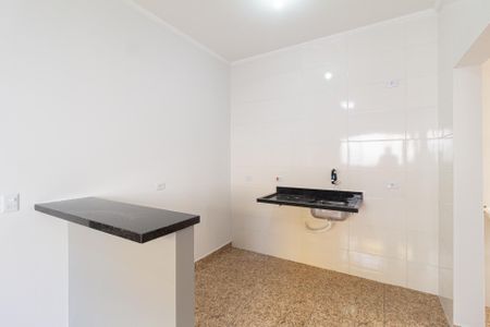 Cozinha e Área de Serviço de apartamento para alugar com 2 quartos, 45m² em Jardim Maria Beatriz, Carapicuíba