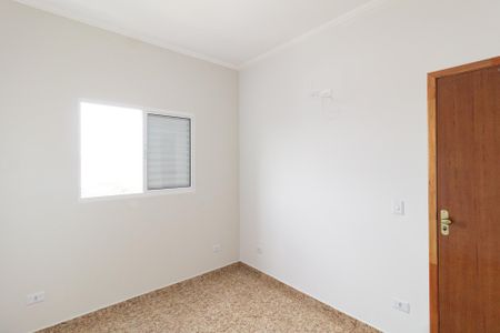 Quarto 1 de apartamento para alugar com 2 quartos, 45m² em Jardim Maria Beatriz, Carapicuíba