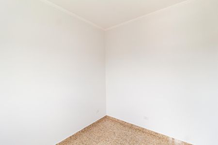 Quarto 2 de apartamento para alugar com 2 quartos, 45m² em Jardim Maria Beatriz, Carapicuíba