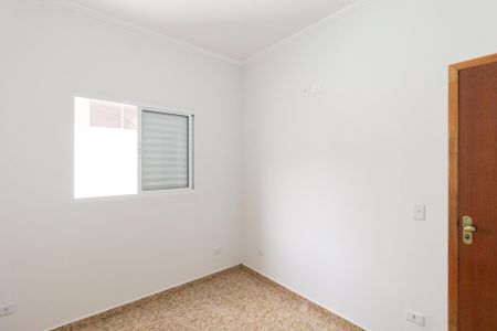 Quarto 1 de apartamento para alugar com 2 quartos, 45m² em Jardim Maria Beatriz, Carapicuíba