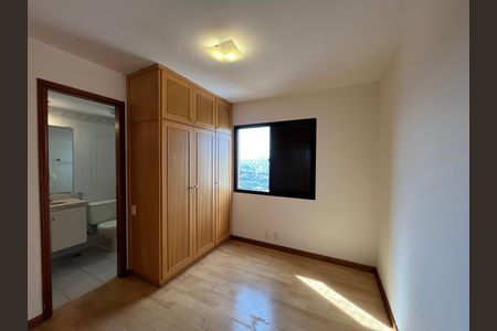 Quarto 3 de apartamento para alugar com 3 quartos, 126m² em Alto da Lapa, São Paulo