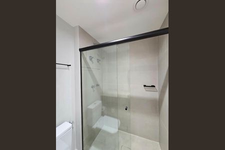 Banheiro de kitnet/studio à venda com 1 quarto, 31m² em Indianópolis, São Paulo