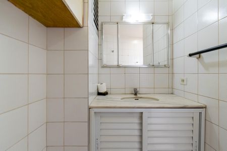 Banheiro  de apartamento para alugar com 1 quarto, 44m² em Jardim Oriental, São Paulo