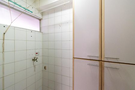 Apartamento para alugar com 44m², 1 quarto e 2 vagas Apartamento para alugar com 44m², 1 quarto e 2 vagasÁrea de Serviço