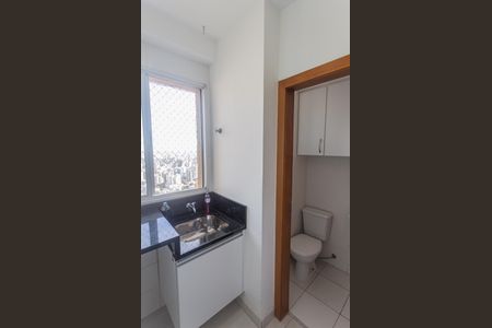 Área de Serviço de apartamento para alugar com 3 quartos, 75m² em Serra, Belo Horizonte