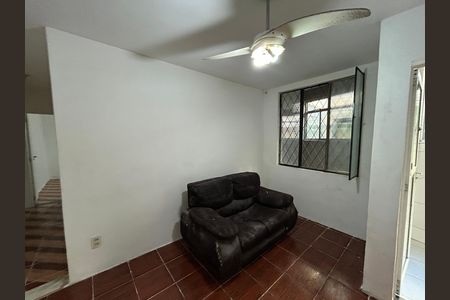 Sala de casa para alugar com 2 quartos, 75m² em Osvaldo Cruz, Rio de Janeiro