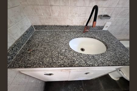 Suíte - Banheiro de apartamento para alugar com 3 quartos, 120m² em Vargem Pequena, Rio de Janeiro