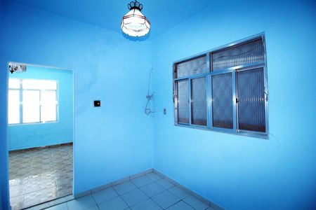 Sala de casa para alugar com 2 quartos, 76m² em Penha, Rio de Janeiro