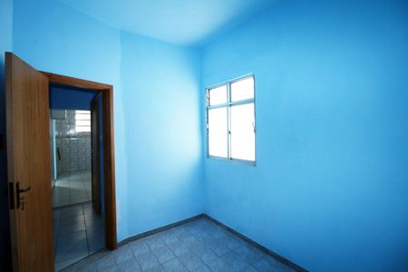 Casa para alugar com 76m², 2 quartos e 1 vagaQuarto 2