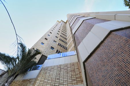 Fachada de apartamento para alugar com 2 quartos, 86m² em Funcionários, Belo Horizonte