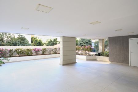 Área comum de apartamento para alugar com 2 quartos, 86m² em Funcionários, Belo Horizonte