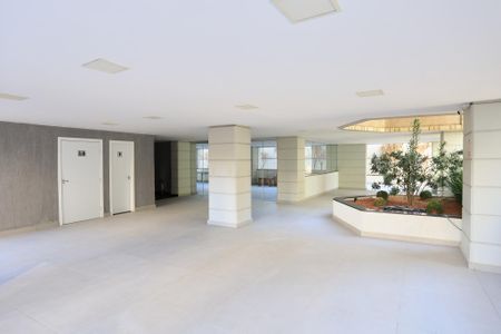 Área comum de apartamento para alugar com 2 quartos, 86m² em Funcionários, Belo Horizonte