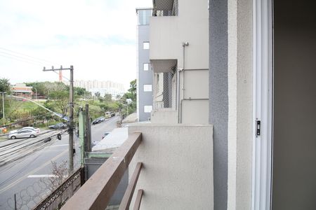 varanda Quarto 2 de casa para alugar com 2 quartos, 46m² em Parque Assuncao, Taboão da Serra