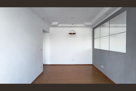 Sala de apartamento para alugar com 2 quartos, 70m² em Vila Monumento, São Paulo