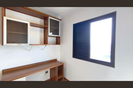 Quarto 1 de apartamento para alugar com 2 quartos, 70m² em Vila Monumento, São Paulo