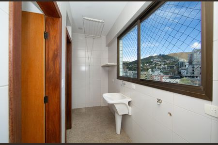 AREA DE SERVICO de apartamento para alugar com 3 quartos, 98m² em Serra, Belo Horizonte