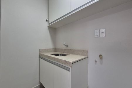 Área de Serviço de casa para alugar com 5 quartos, 180m² em Jardim dos Oliveiras, Campinas