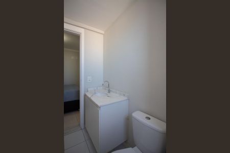Banheiro da Suíte de apartamento para alugar com 2 quartos, 53m² em Serrano, Belo Horizonte