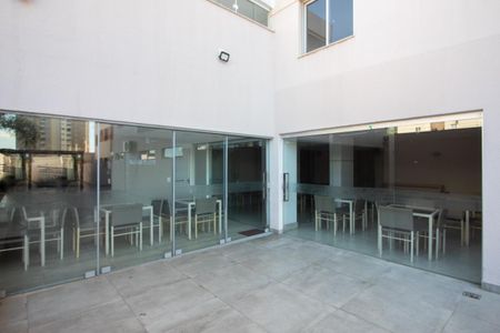 Apartamento para alugar com 53m², 2 quartos e 1 vaga Apartamento para alugar com 53m², 2 quartos e 1 vagaÁrea comum - Salão de festas
